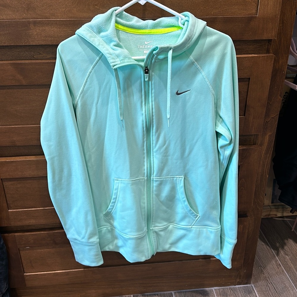 Nike drifit zip hoodie